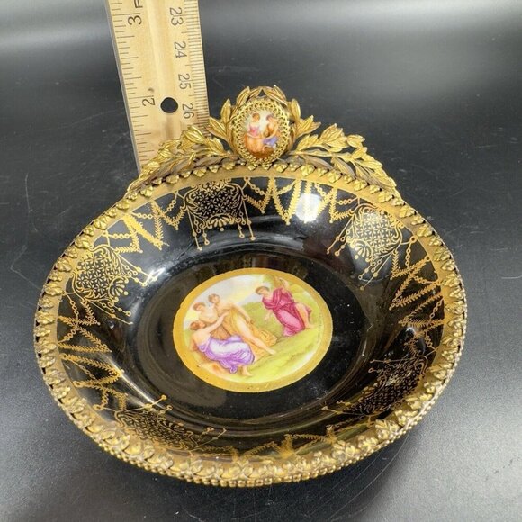 Antique La Chateau Porcelain Trinket Dish Metal Bronze Mount Victorian Scene VTG - Picture 7 of 16